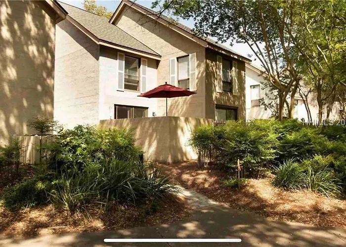 In The Heart Of Harbour Town 2Br 2Ba Pool Access Close To Beach